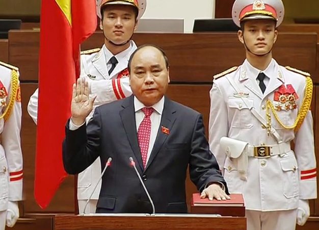 Thủ tướng Chính phủ Nguyễn Xuân Phúc tuyên thệ nhậm chức. Ảnh: VGP